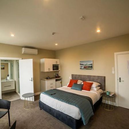 The Amberley Hotel 外观 照片