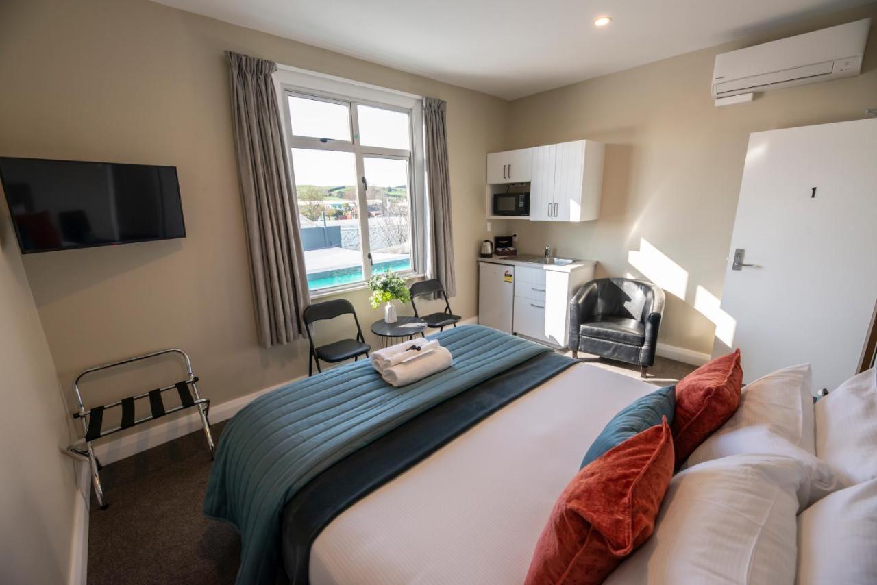 The Amberley Hotel 外观 照片